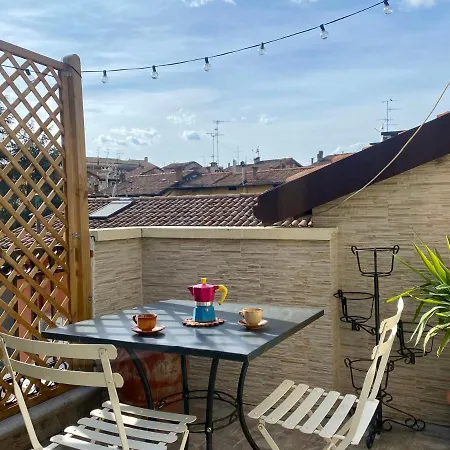 Lo Di Giulia - Romantic Terrace بولونيا