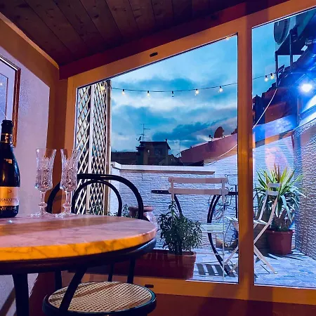 아파트 Lo Di Giulia - Romantic Terrace 볼로냐