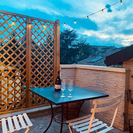 Lo Di Giulia - Romantic Terrace 아파트 *